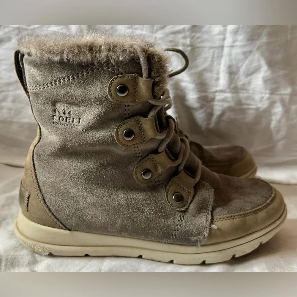 Sorel Explorer II Joan Mid Calf Winter Snow Boots Quarry/Black Womens Size 9.5
